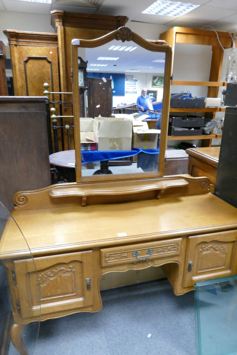 French carved oak ladies dressing table (missing side mirrors)