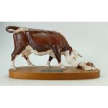 Beswick Connoisseur Hereford Cow & Calf on Wooden Plinth