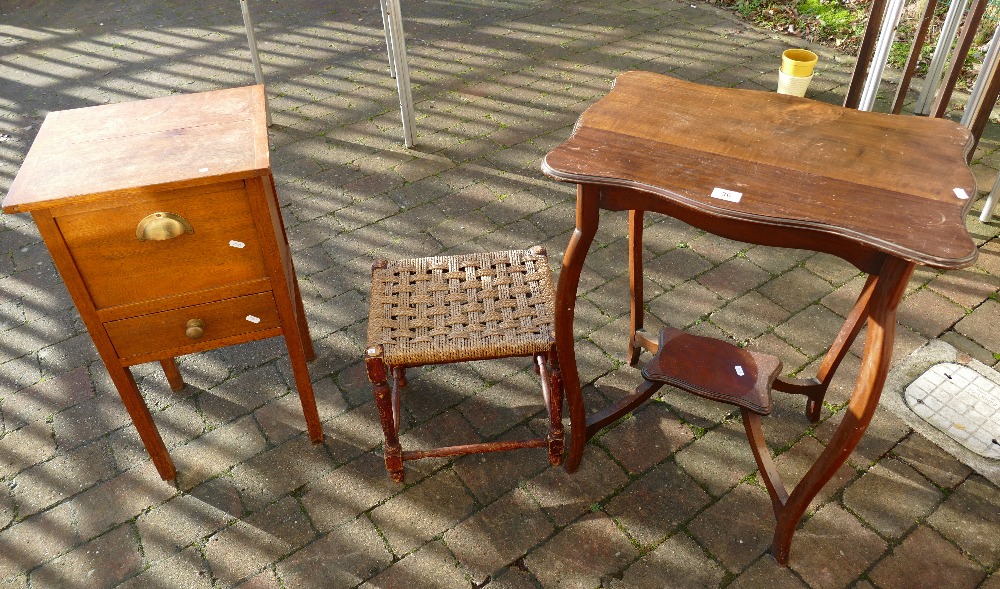 Small selection of furniture to include a 2 tier shaped side table,