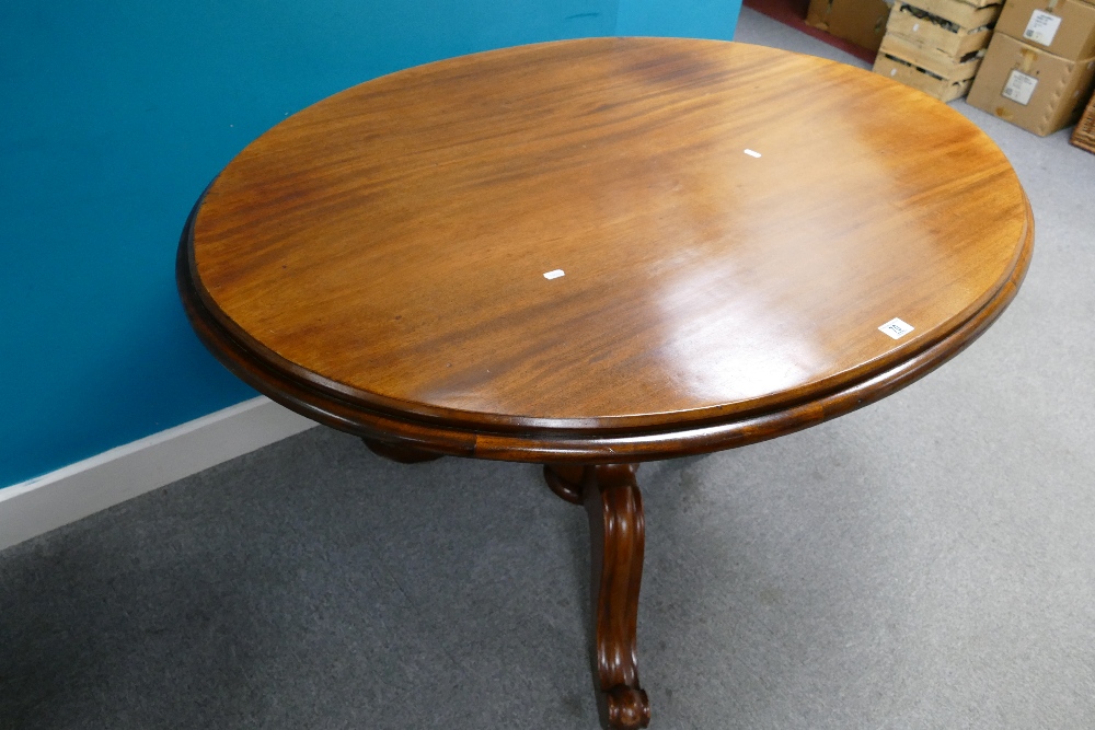 Mahogany Oval tilt top breakfast table