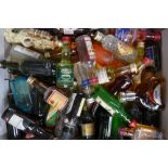 33x various miniature bottles of alcohol, spirits liqueurs etc., including some quite unusual ones.