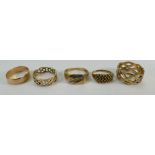 Five various solid 9ct gold & yellow coloured metal rings, all a/f. 20.