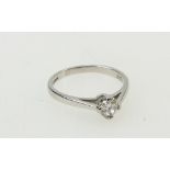 A nice quality solitaire diamond ring, b