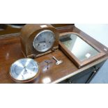 Early 20th Century oak case mantle clock,