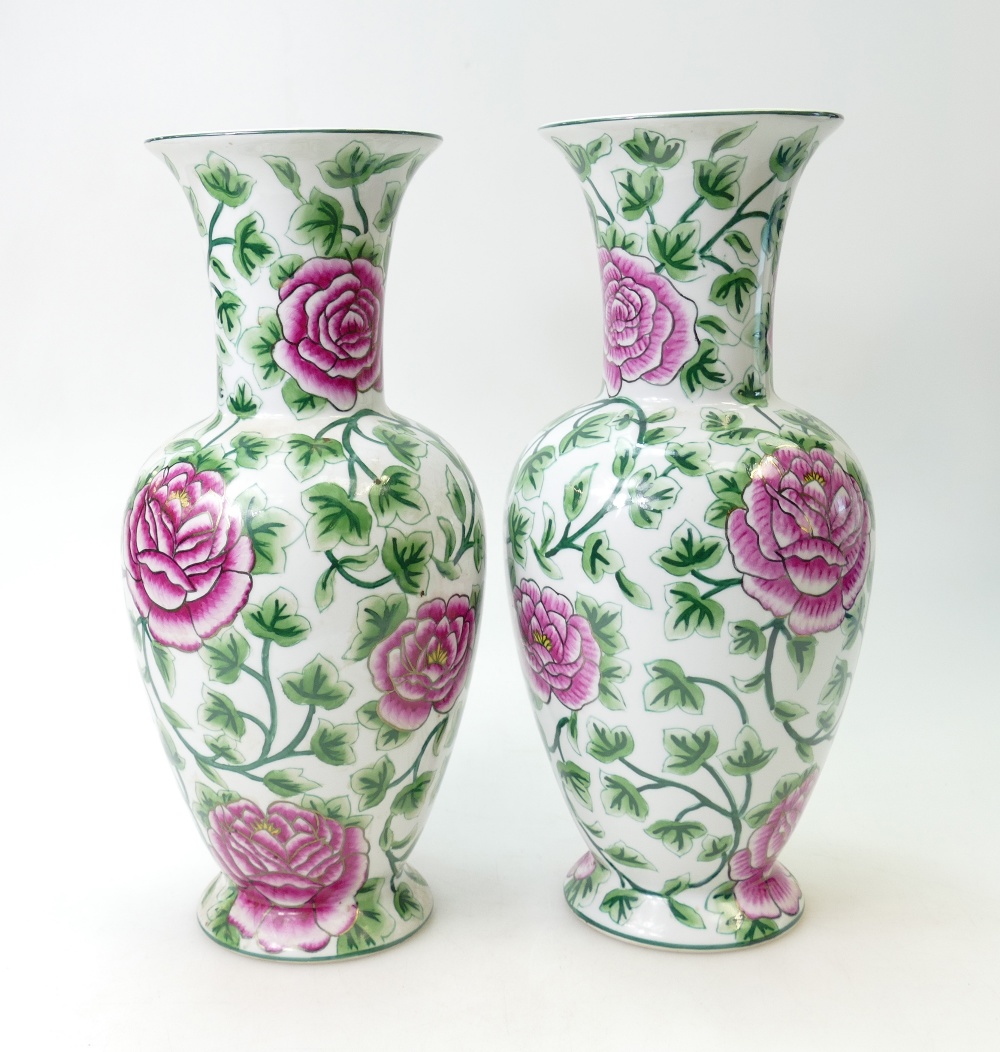 Pair Chinese porcelain vases: decorated