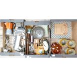 A mixed collection of kitchen ware : to include a tala measuring jug, Smalelon coffee maker,