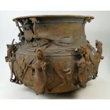 Large antique Chinese bronze cauldron in jardiniere form embellished with birds of paradise and