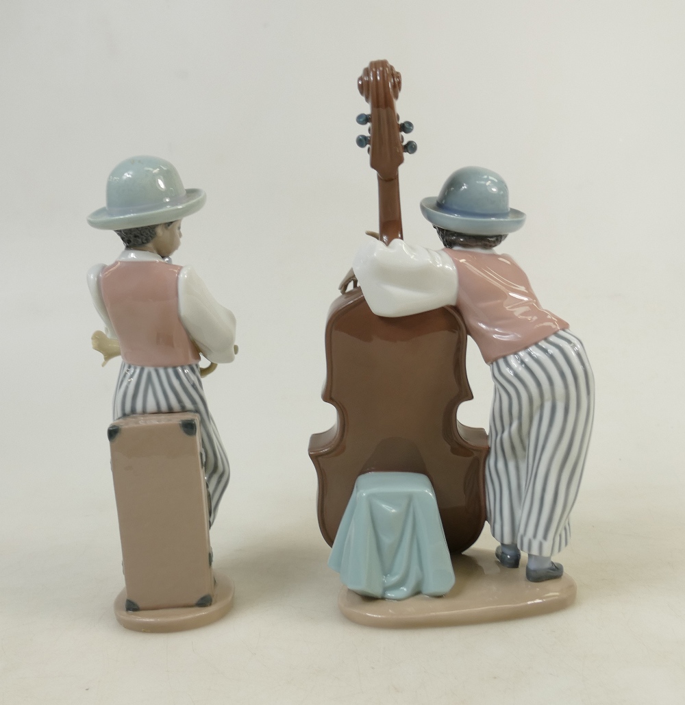 Lladro Jazz Band Figures: Lladro figures titled 'Jazz Horn' model 5832 and 'Jazz Sax' model 5833 - Image 3 of 6