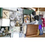 A good collection of vintage collectable items: Collectables including jewellery, penknives, silver,