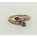 9ct gold Amethyst Crossover ring: Ring c1950's size M, 2.3grams.
