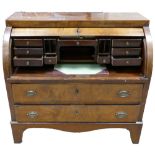 Georgian Mahogany inlaid Cylinder Desk: Cylinder Desk with inlaid fitted interior 107cm high,