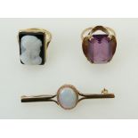 2 x 9ct rings & 9ct opal brooch: Total gross weight 18.2g. Amethyst ring size O, cameo ring size P.