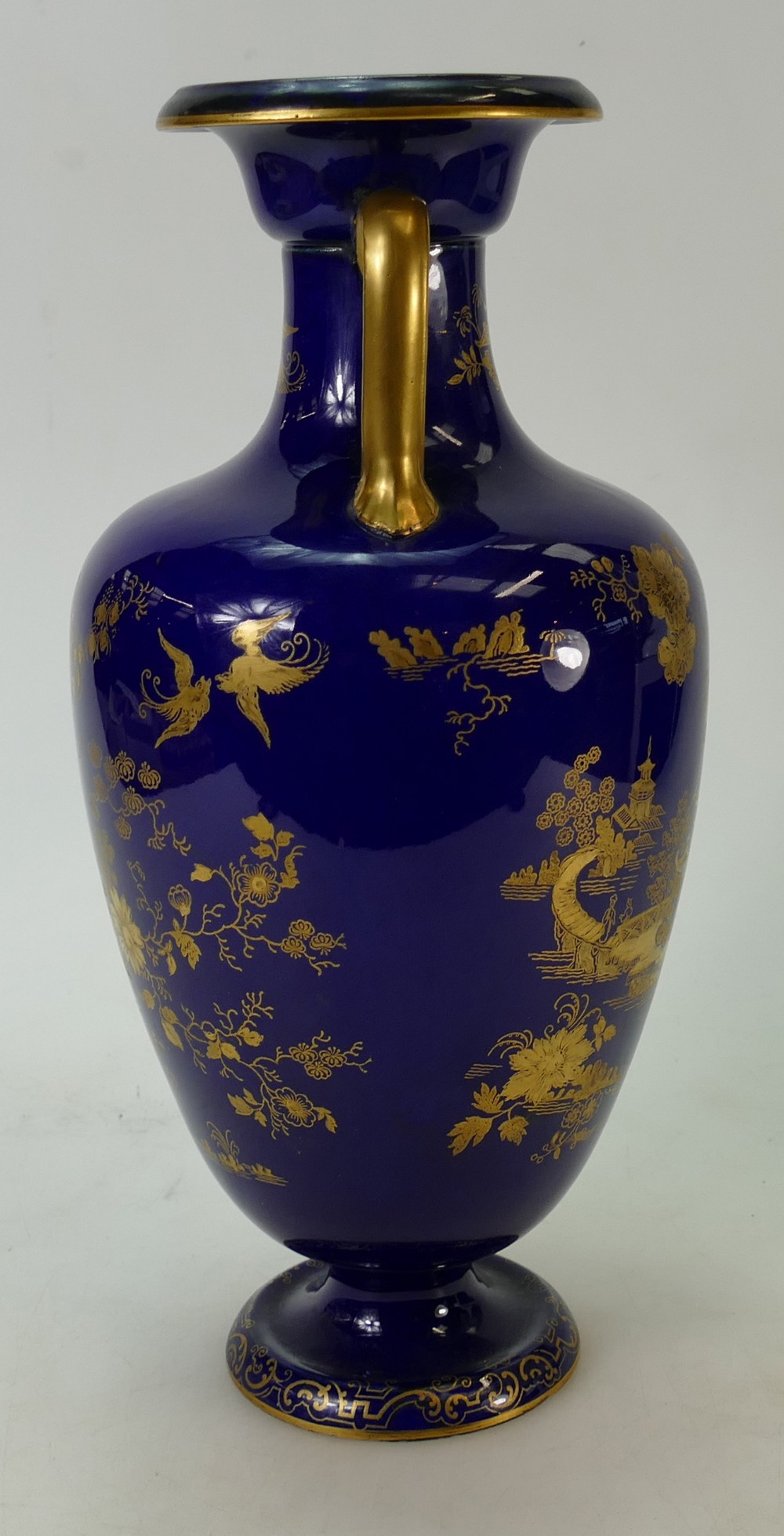 Large Cauldon Vase: Cauldon vase with gilt decoration. 34cm high. - Image 3 of 6