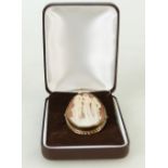 Oval Cameo Brooch: Cameo brooch in 9ct gold mount and pin, gross weight 11.1 grams, h4.5cm x w 3.