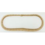 Gold coloured metal 18ct ladies necklet 35.4g: Necklet measures 44cm long. Stamped .