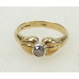 9ct gold Solitaire Diamond ring: Ring size K, 2.8grams.