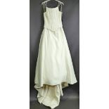 Ladies Wedding Dress / Bridal Gown Marga