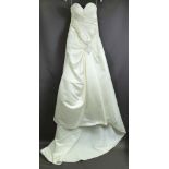 Ladies Wedding Dress / Bridal Gown Marga