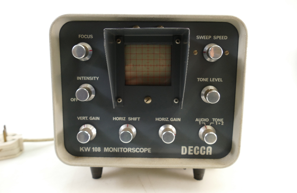 Decca KW-108 Monitorscope: - Image 2 of 2