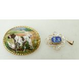 Brooch & pendant: Rose coloured gold & Wedgwood pendant, marked 9ct,