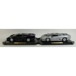 1/12 Maisto Jaguar XJ220 in silver and blue( wing mirror missing)(2)