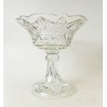 Vintage lead crystal large centrepiece bowl: An excellent quality lead crystal centrepiece,