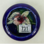 Moorcroft round dish: Moorcroft 1950s round dish decorated in the orchid design, diameter 12cm.