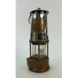 Eccles Miners lamp: type 6 M&Q