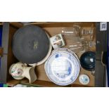 A mixed collection of items to include: Wedgwood Black Basalt limited edition Sir Joshua Reynolds