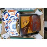 A collection of oriental themed items: to include imari patterned plates,