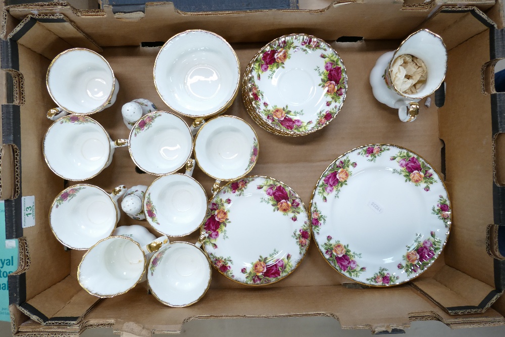 Royal Albert Old Country Roses part teaset: to include cups, saucers, milk jugs, side plates,