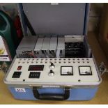 Allen Bradley Training Unit: 1747-demo 4 in a blue and grey case