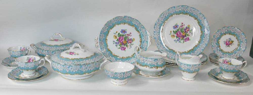 A collection of Royal Albert Enchantment set: Royal Albert tea and dinner set in the Enchantment - Image 3 of 5