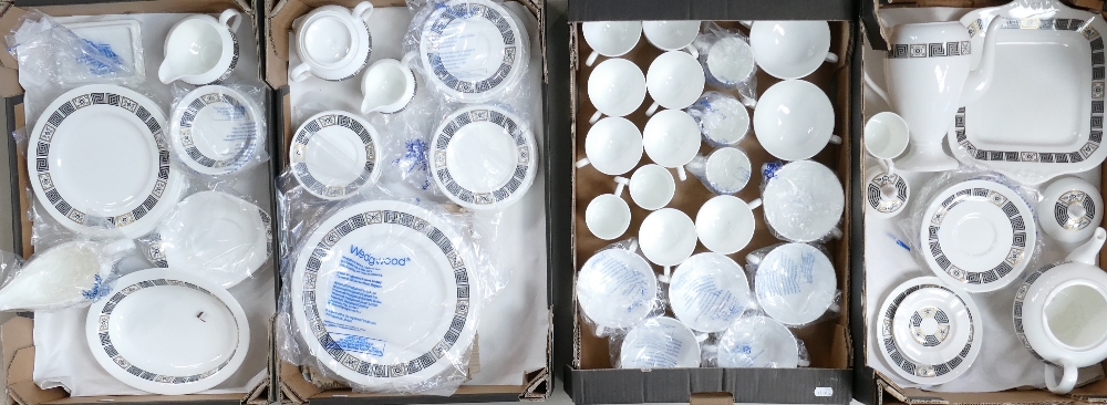 A very large collection of Wedgwood Asia pattern Tea, Coffee and Dinnerware to include: Tea set, - Image 4 of 4