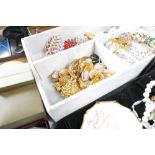 A collection of ladies vintage costume Jewellery: Ladies costume jewellery including silver rings,