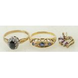 Two gold Rings & Pendant: 18ct gold sapphire & diamond ring size K 1.