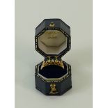18ct Diamond and Sapphire Ring: 18ct hallmarked gold sapphire & diamond ring 5.8g size L.