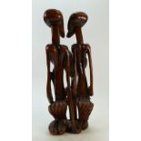 African wood carving figure group: African wood carving figure group of a family, height 55cm.