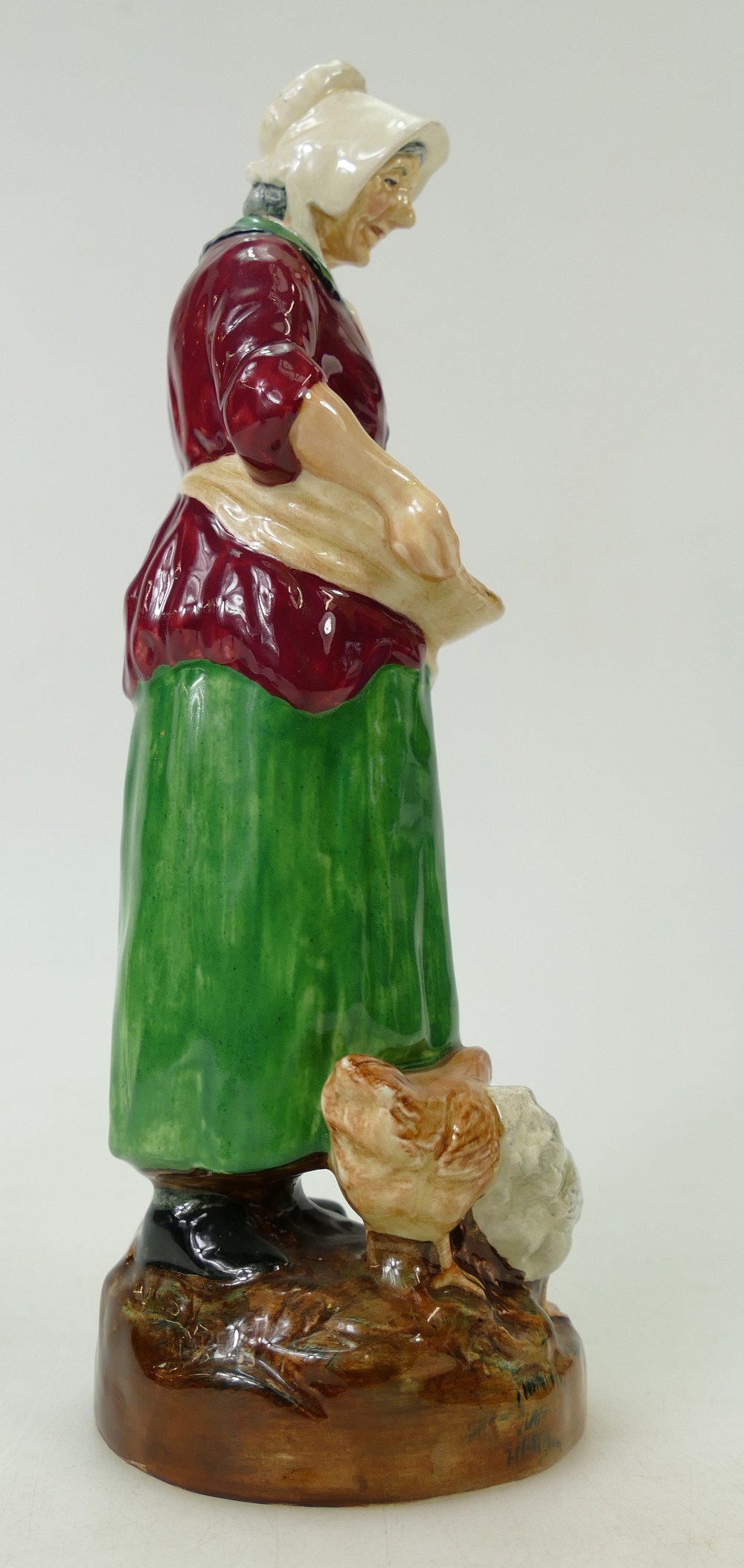 Royal Doulton Farmers Wife: Royal Doulton character figure The Farmers Wife HN2069. - Image 3 of 3