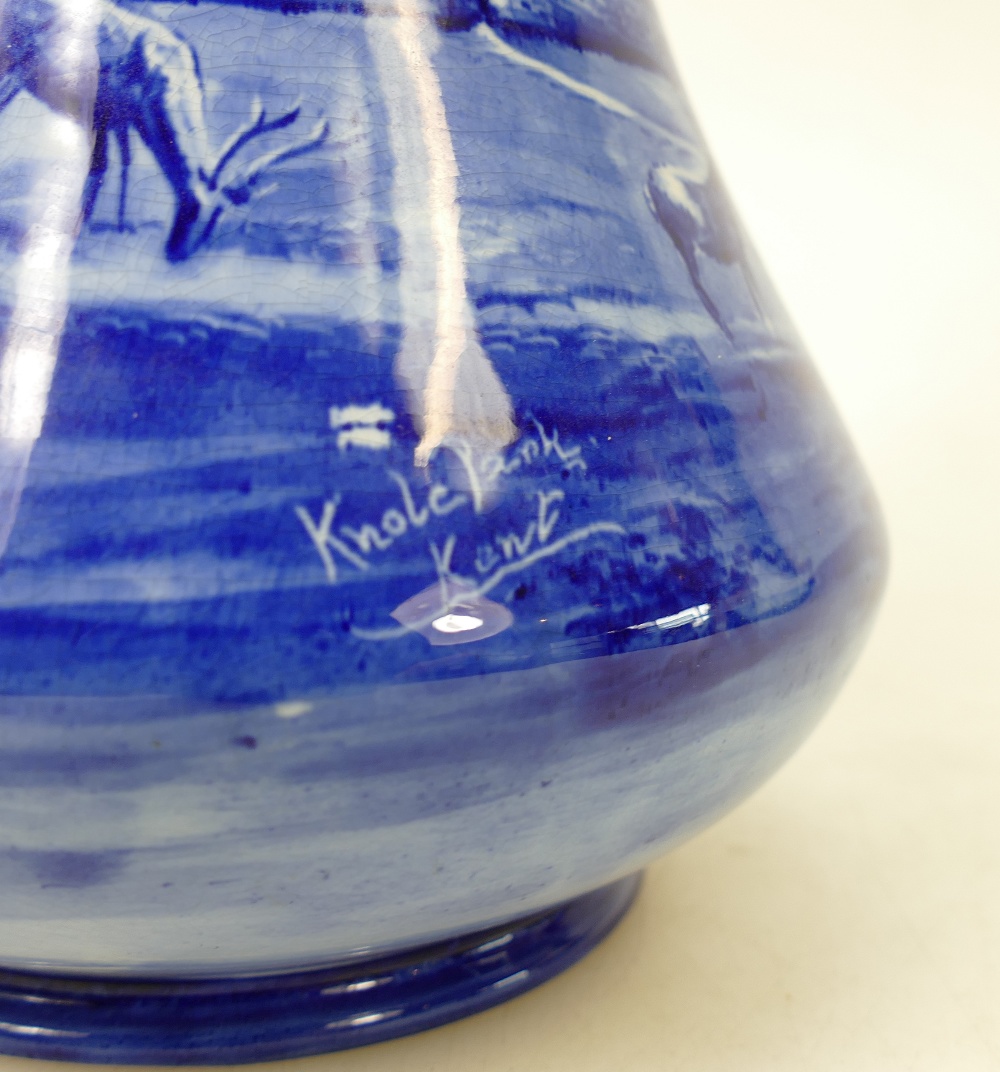 Doulton Burslem ware Vase: 19th Century Doulton Burslem blue & white vase decorated with deer and - Image 5 of 5