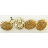 18ct gold pair of Cufflinks in need of repair, 8 grams.