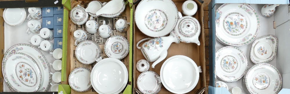 A large Wedgwood Dinner Service to include: Tea set, coffee cans and saucers, 25cm fruit bowl, - Image 6 of 6
