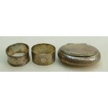 Silver Oval Snuff / Tobacco box & 2 Napkin rings: Silver oval snuff / tobacco box,