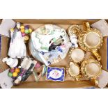 Mixed Collection of items: to include Sadlers gold lustre & swirl teapot, sugar and cream jug,