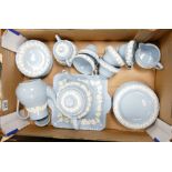 Wedgwood Queensware teaset: Wedgwood Queensware Teaset (damage to teapot spout,