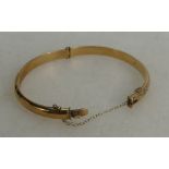 9ct gold bangle:, 8.3 grams.