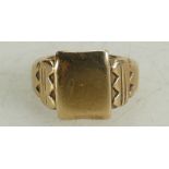 9ct gold gents signet ring 5.