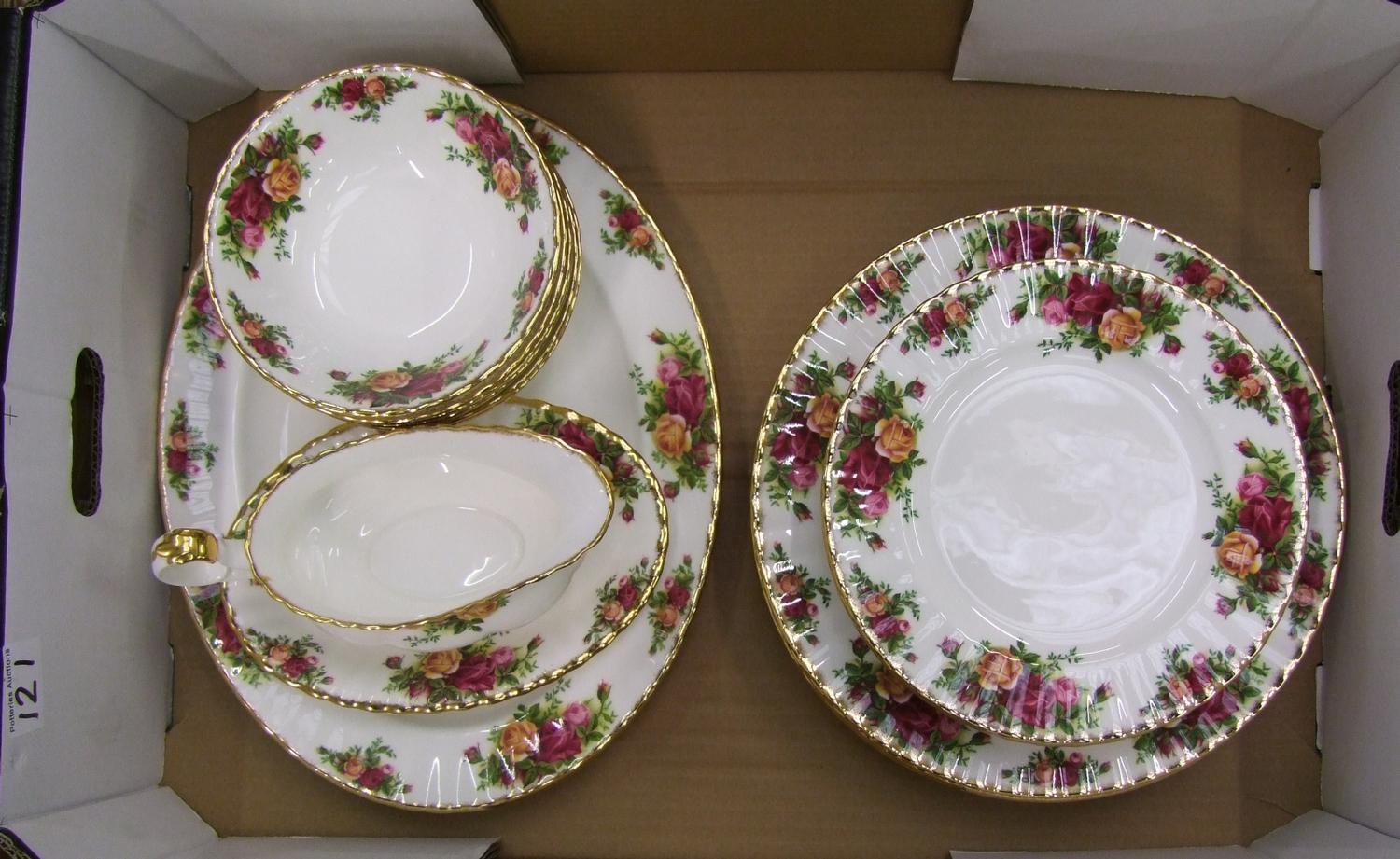 Royal Albert Old Country Roses dinner ware: to include 6 dinner plates, 6 side plates, 6 bowls,