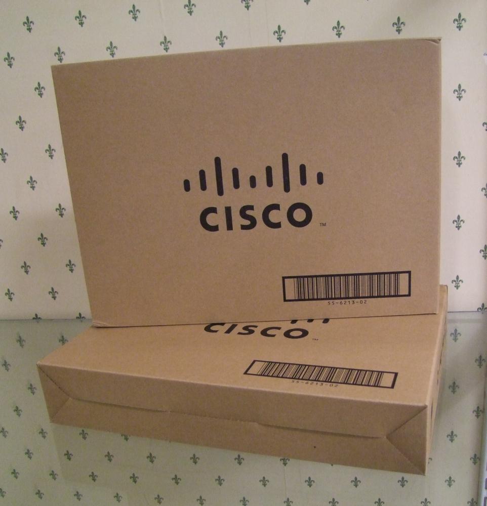 2 Cisco UC phones: model cp8861,