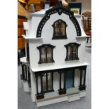 Large American Style Toy Dolls House: